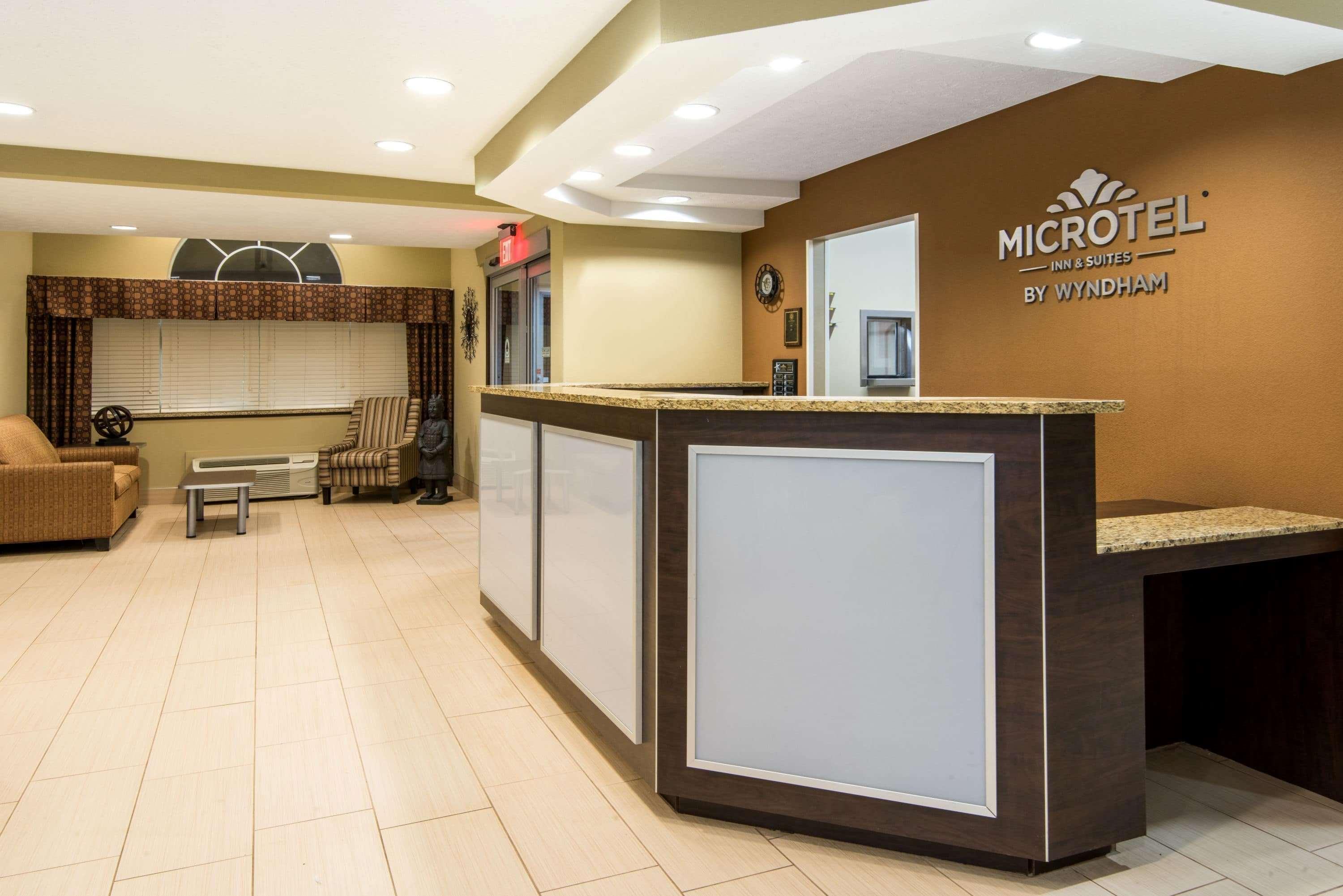 Microtel Inn And Suites North Canton Exterior foto